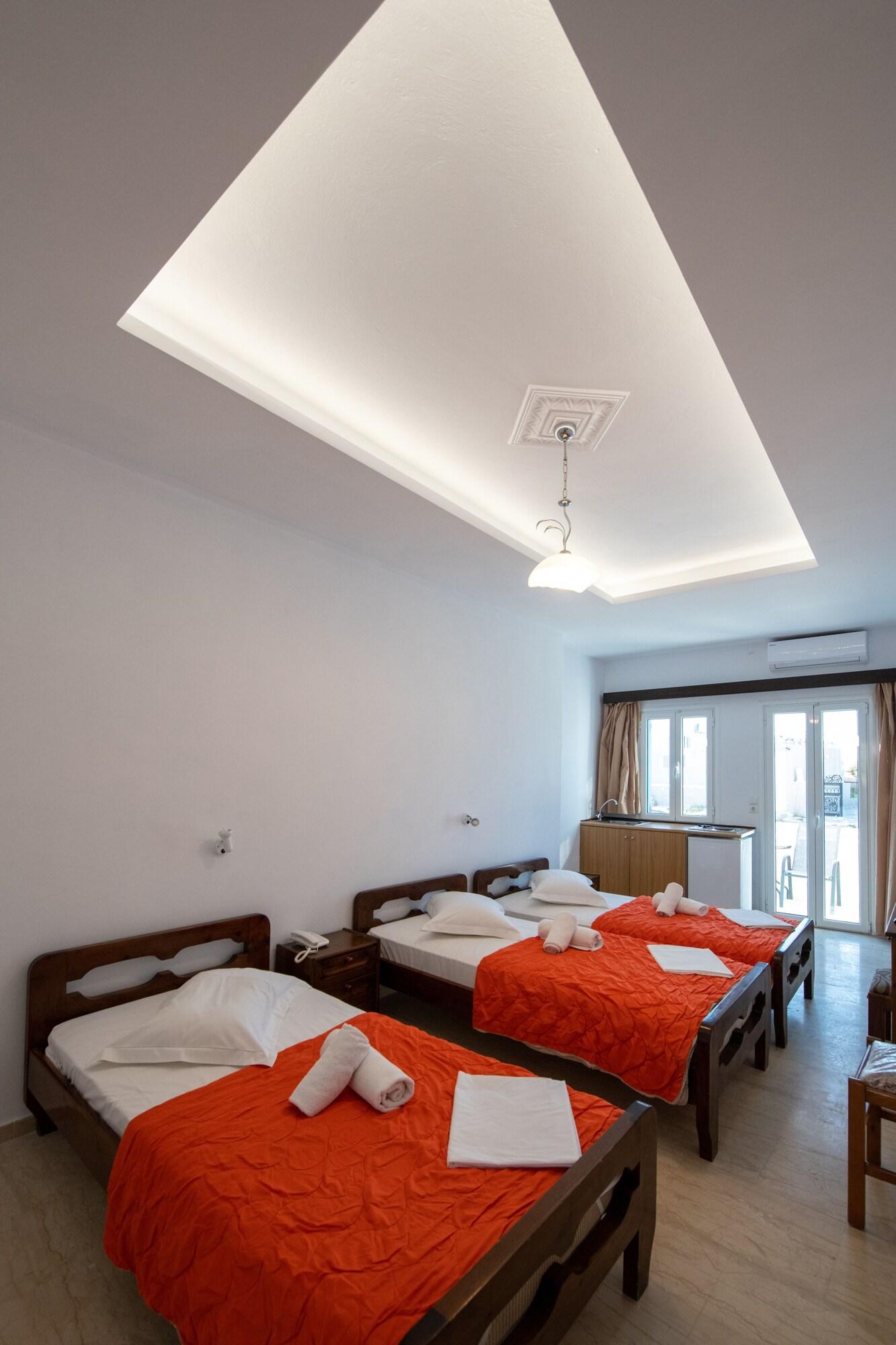 Hotel Lodos Картерадос Екстериор снимка