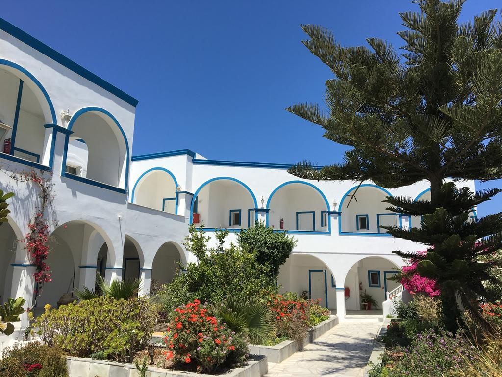 Hotel Lodos Картерадос Екстериор снимка