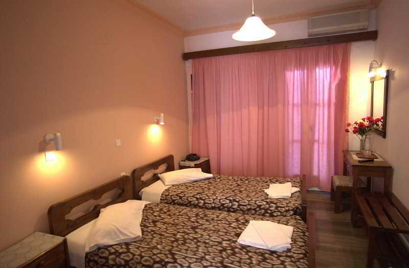 Hotel Lodos Картерадос Екстериор снимка